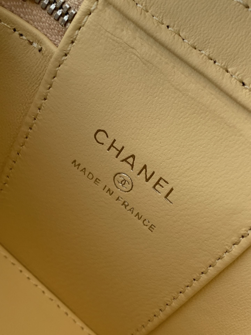 Ch**el cosmetic bags